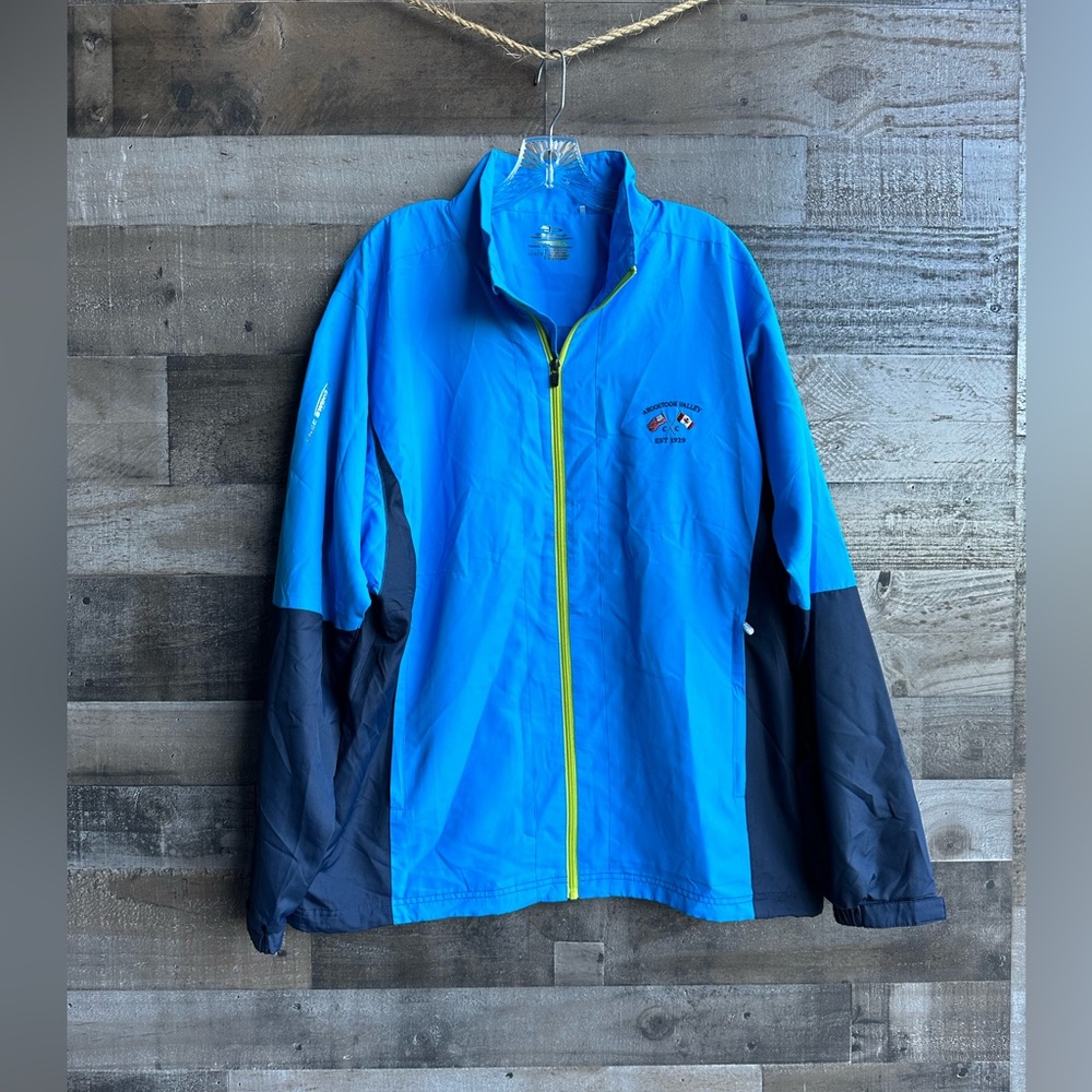 Page and Tuttle Men’s Free Swing Full Zip Blue Golf Jacket Size Large NWOT